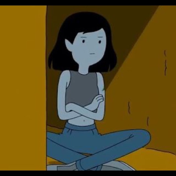 Meet your Posher, Ciara - Picture 1 of 1